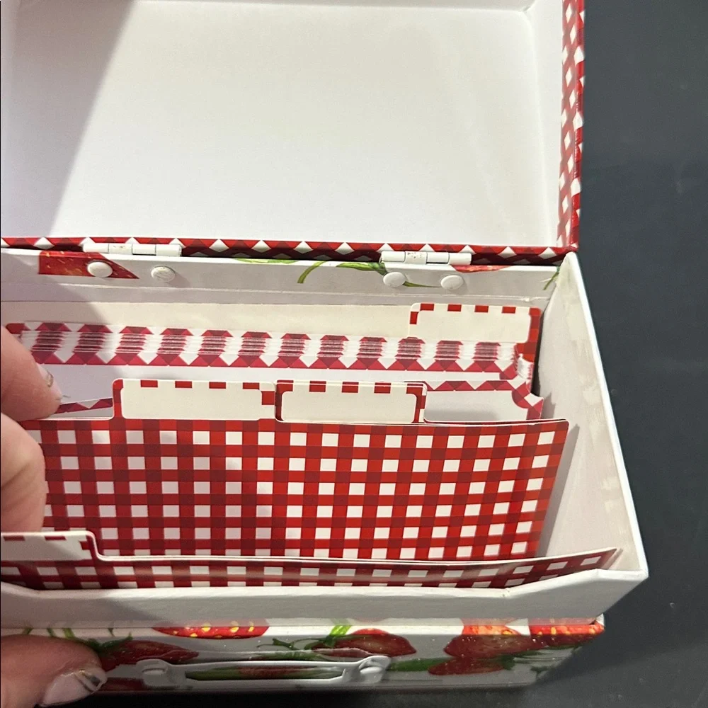 Strawberry recipe box with cards and dividers